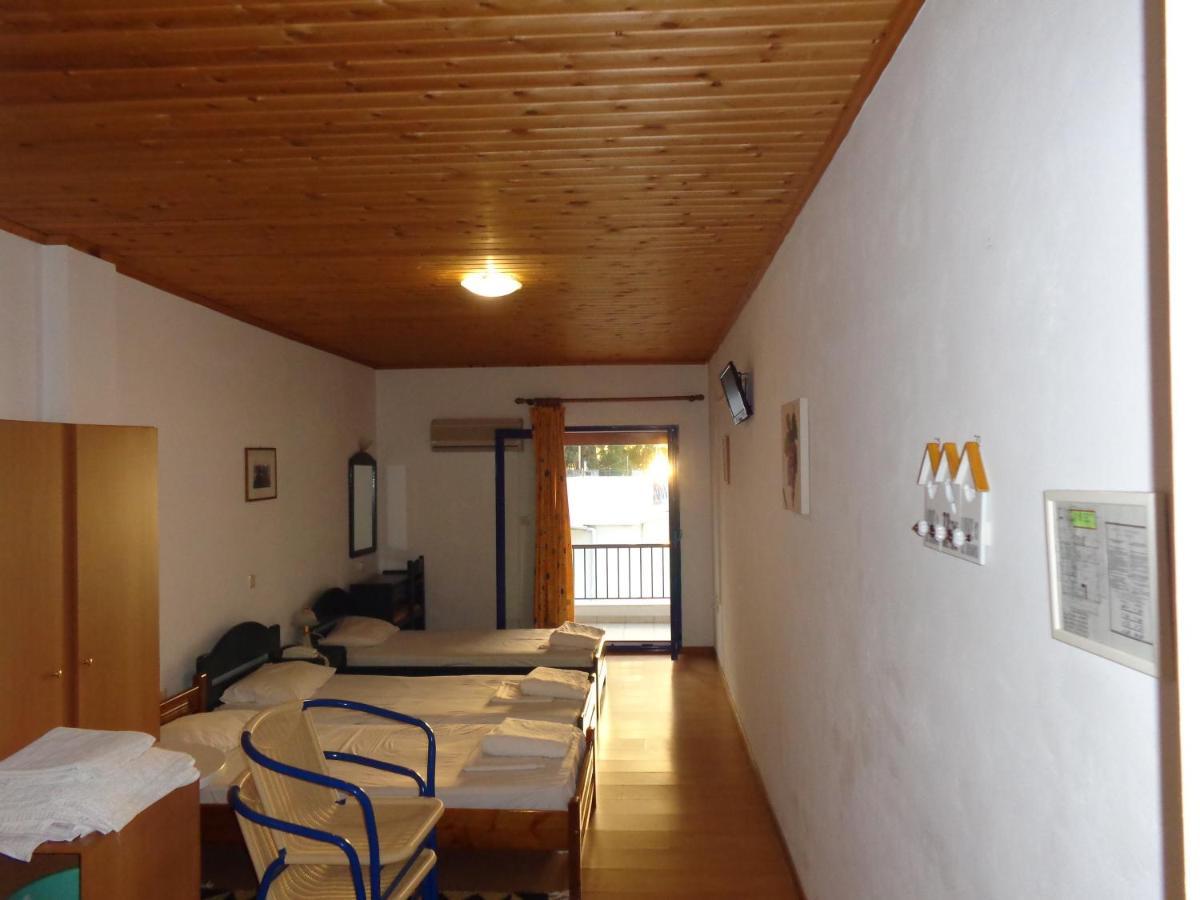 Hotel Porto Kairis à Oraioi Extérieur photo